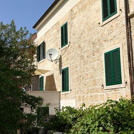 Pag Studio Garden Pag Town Extérieur photo